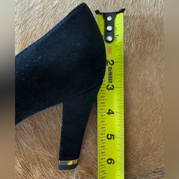 Anne Klein Tonia Suede Black High Heels Gold Heel Band 9 - Picture 11 of 12